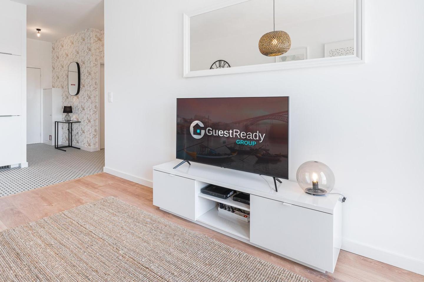 Guestready - City Retreat With A Balcony بورتو المظهر الخارجي الصورة
